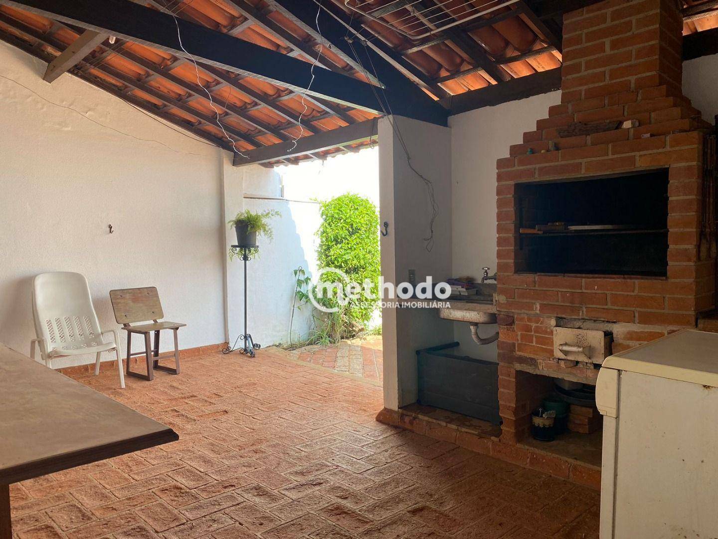 Casa à venda com 3 quartos, 227m² - Foto 22