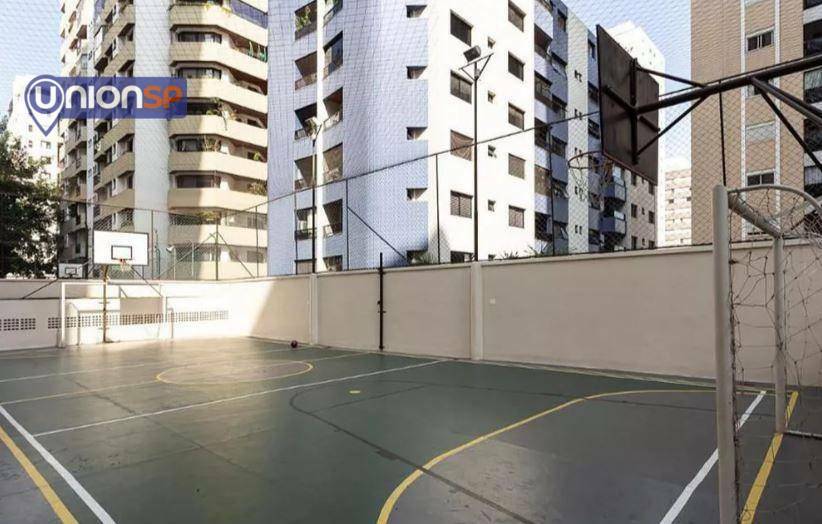 Apartamento à venda com 3 quartos, 140m² - Foto 18