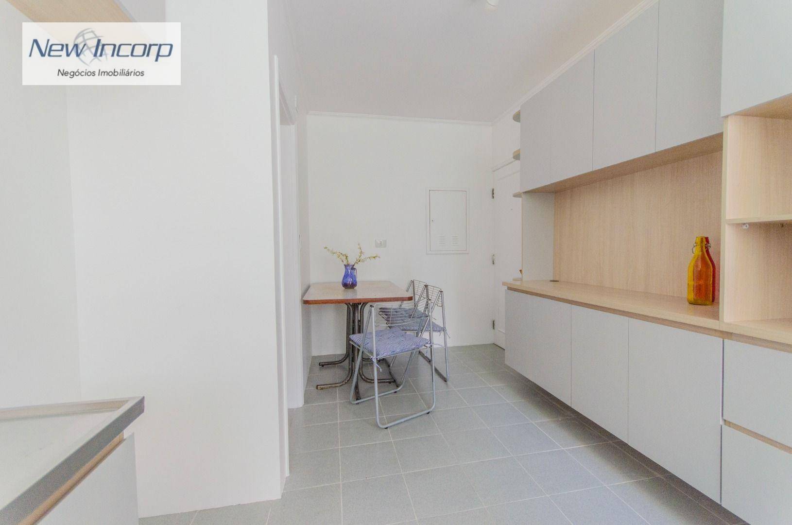 Apartamento para alugar com 3 quartos, 120m² - Foto 15