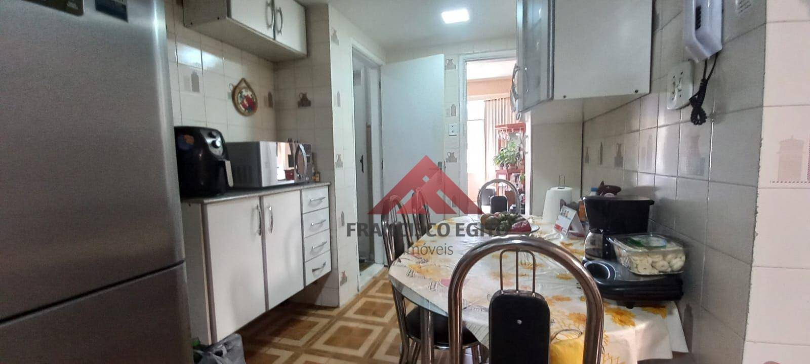 Apartamento à venda com 2 quartos, 72m² - Foto 12