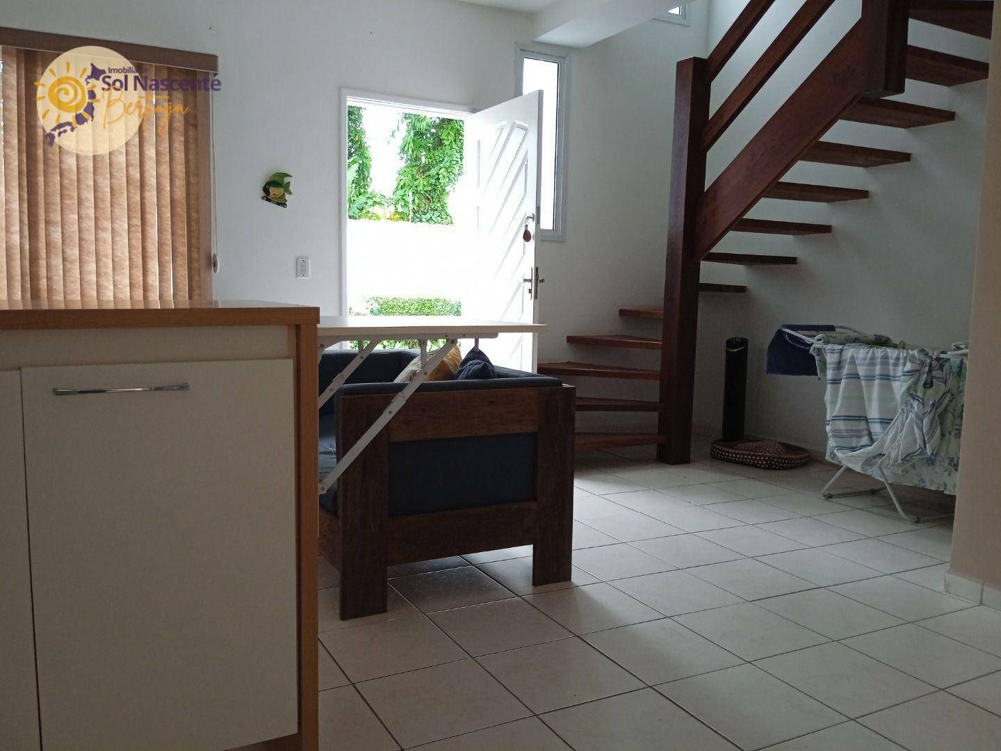 Casa à venda com 3 quartos, 80m² - Foto 5