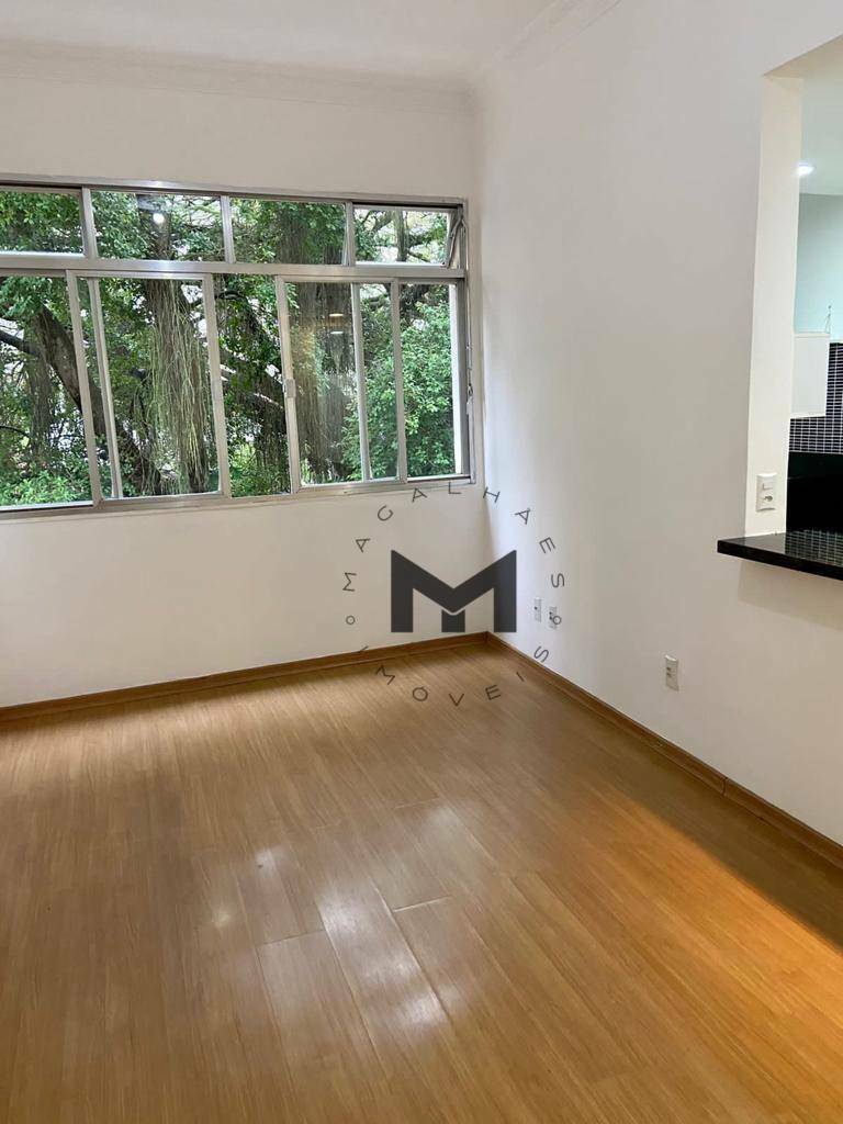 Apartamento à venda com 1 quarto, 40m² - Foto 2