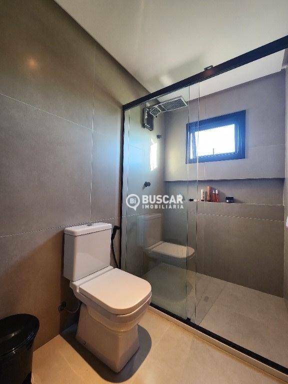 Casa de Condomínio à venda com 4 quartos, 241m² - Foto 18