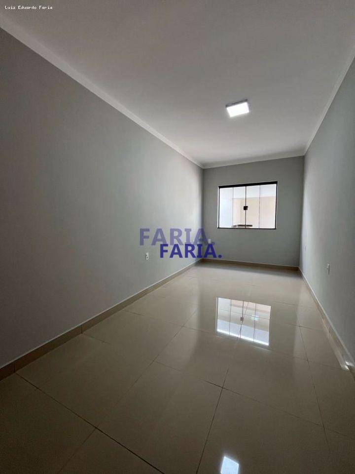 Casa à venda com 3 quartos, 155m² - Foto 10