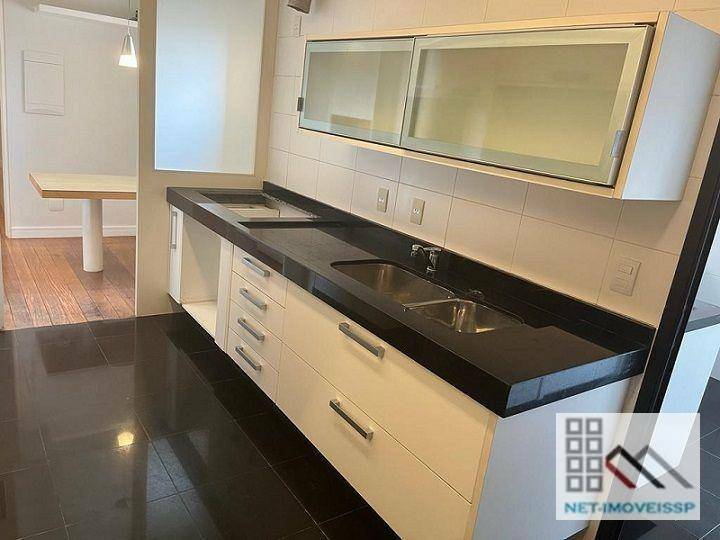 Apartamento à venda com 3 quartos, 192m² - Foto 9