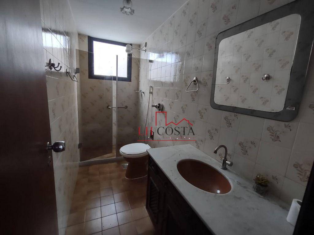 Apartamento à venda com 3 quartos, 140m² - Foto 12