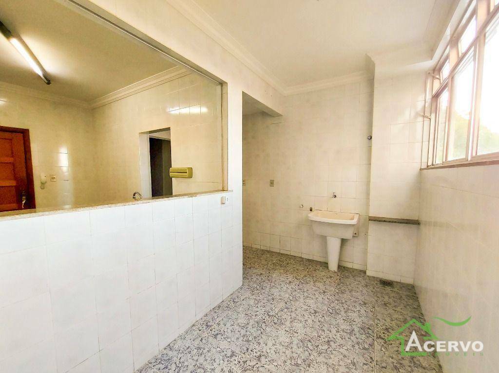 Apartamento à venda com 4 quartos, 203m² - Foto 41