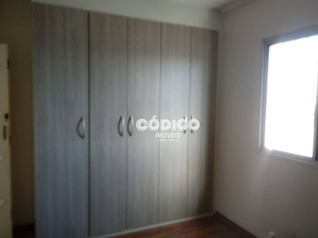 Apartamento à venda com 2 quartos, 76m² - Foto 11