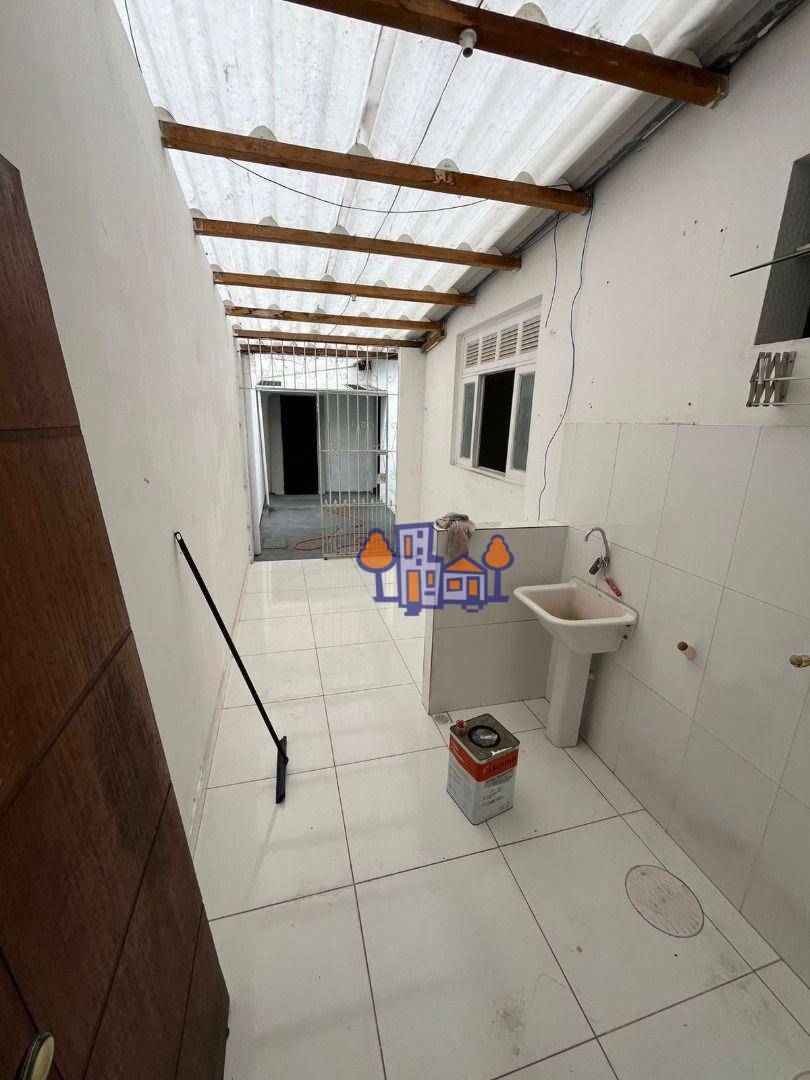 Casa de Condomínio para alugar com 2 quartos, 46m² - Foto 10