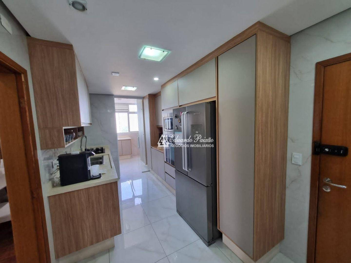 Apartamento à venda com 3 quartos, 115m² - Foto 10