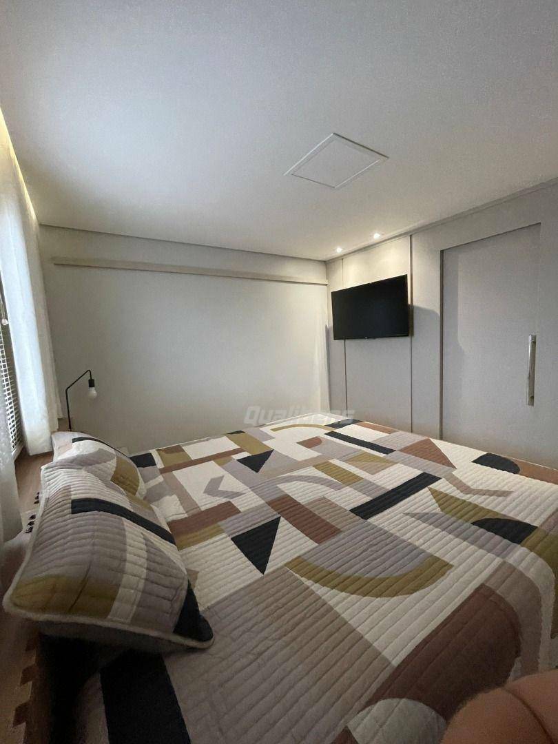 Apartamento à venda com 3 quartos, 218m² - Foto 48