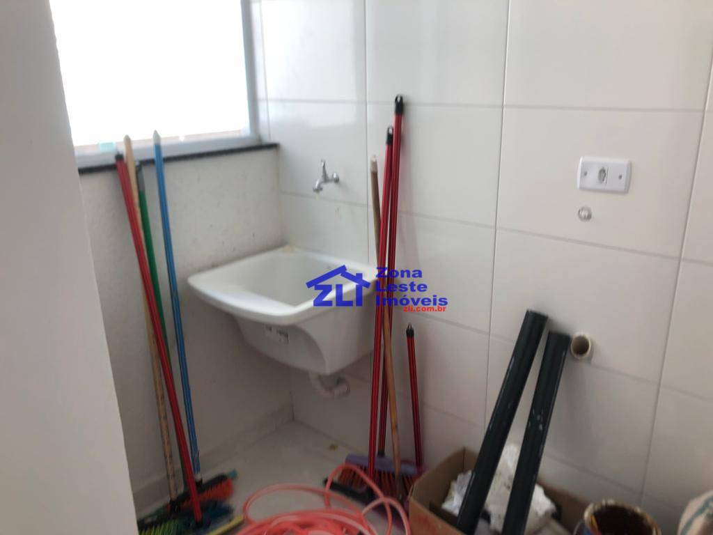 Apartamento à venda com 2 quartos, 40m² - Foto 8