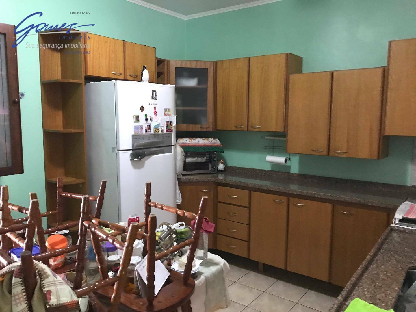 Sobrado à venda com 3 quartos, 300m² - Foto 19