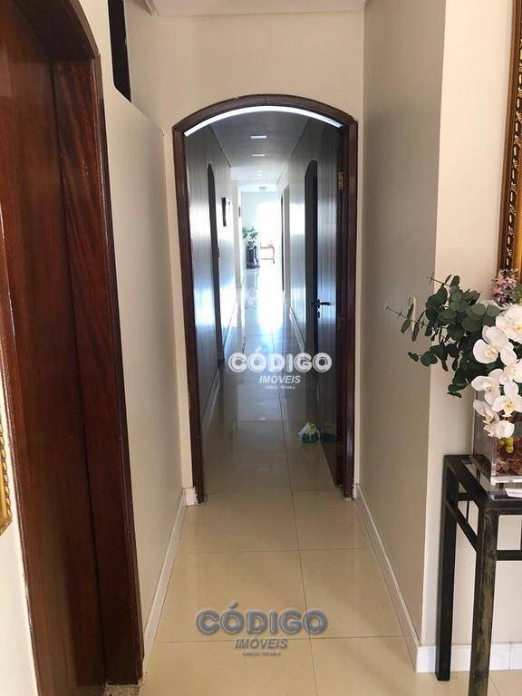 Casa à venda com 4 quartos, 420m² - Foto 5