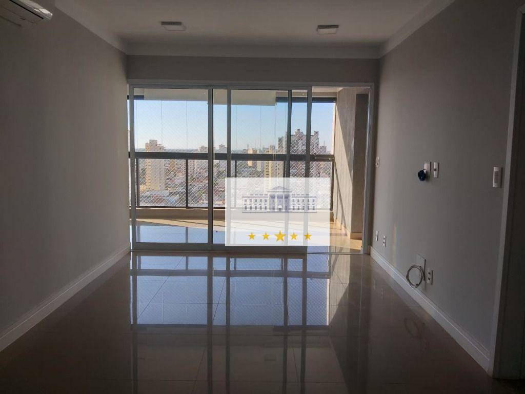 Apartamento à venda com 3 quartos, 120m² - Foto 1