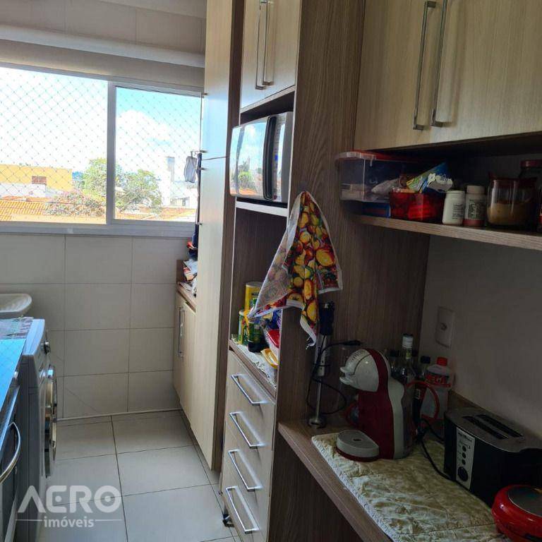 Apartamento à venda com 2 quartos, 66m² - Foto 6