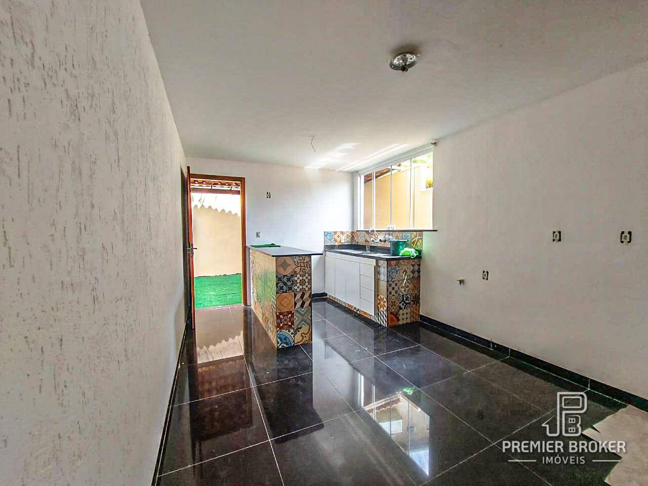 Casa de Condomínio à venda com 4 quartos, 216m² - Foto 10