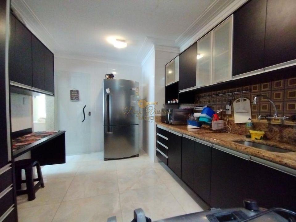 Casa à venda com 3 quartos, 124m² - Foto 23