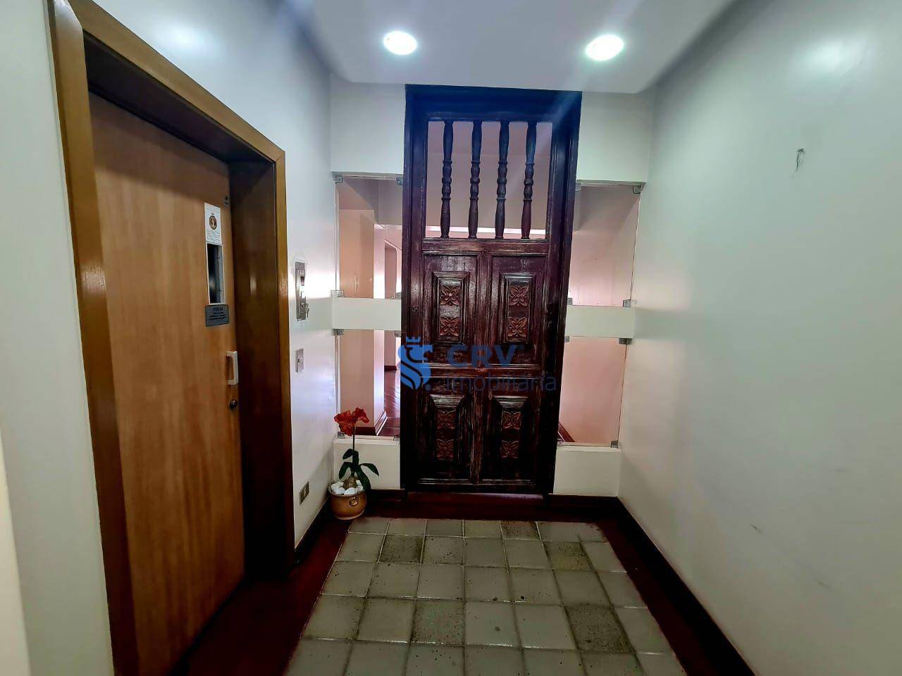 Apartamento à venda com 4 quartos, 405m² - Foto 2