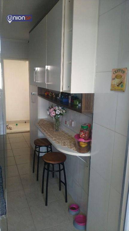 Apartamento à venda com 3 quartos, 82m² - Foto 17