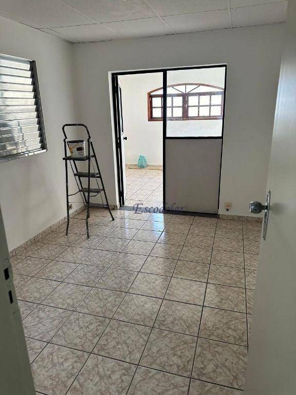 Sobrado para alugar com 2 quartos, 187m² - Foto 4