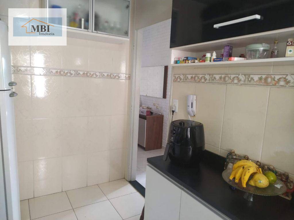 Apartamento à venda com 2 quartos, 48m² - Foto 17