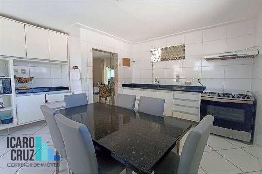 Casa à venda com 5 quartos, 370m² - Foto 11