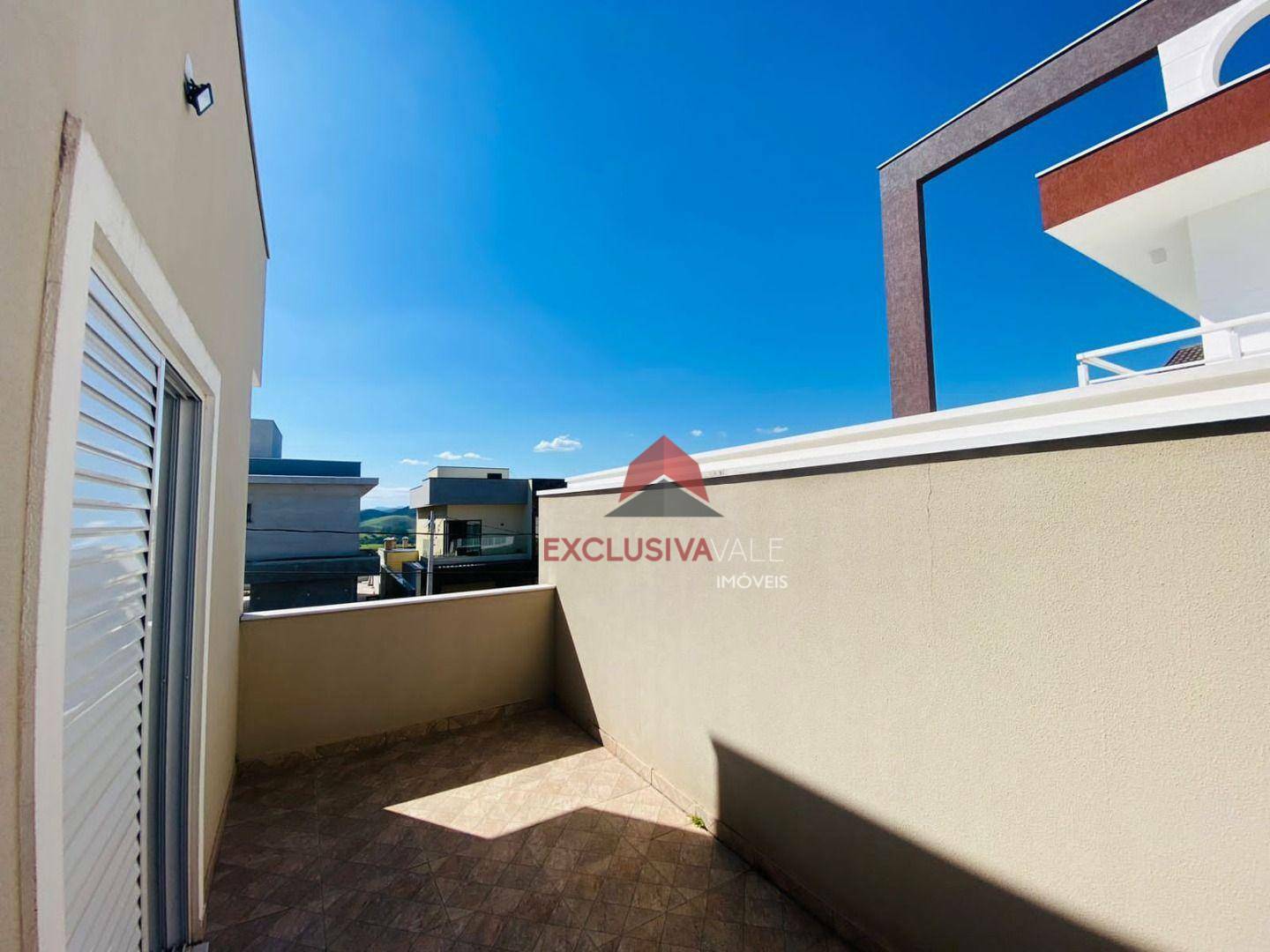 Casa de Condomínio à venda com 4 quartos, 330m² - Foto 32