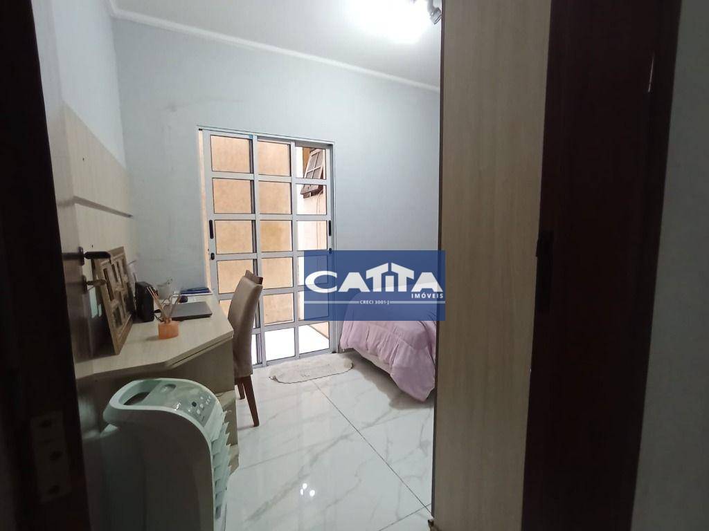 Sobrado à venda com 2 quartos, 165m² - Foto 12