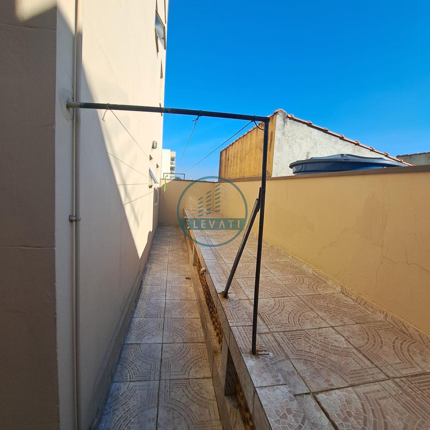 Apartamento à venda com 2 quartos, 65m² - Foto 18