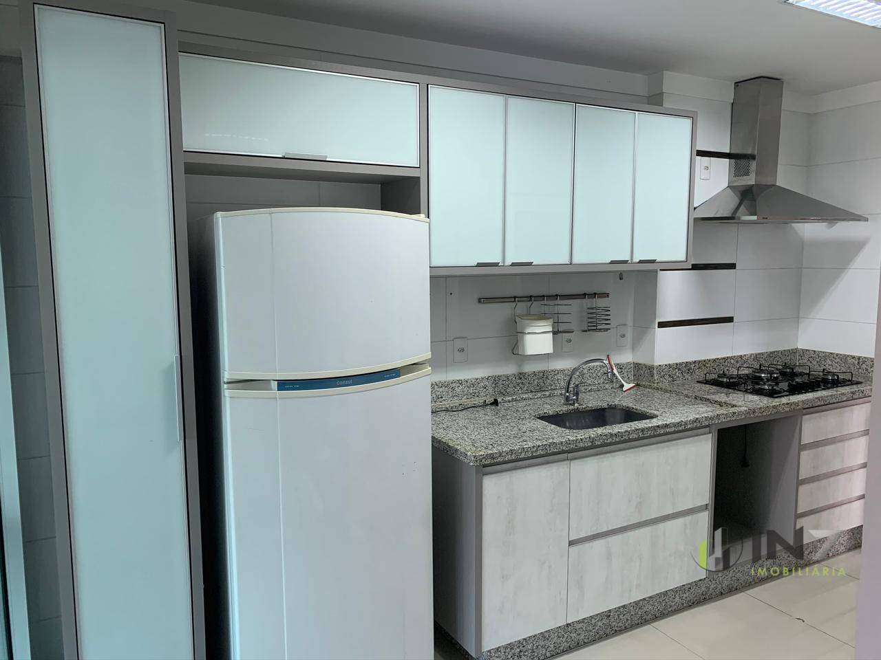 Apartamento à venda com 4 quartos, 143m² - Foto 18