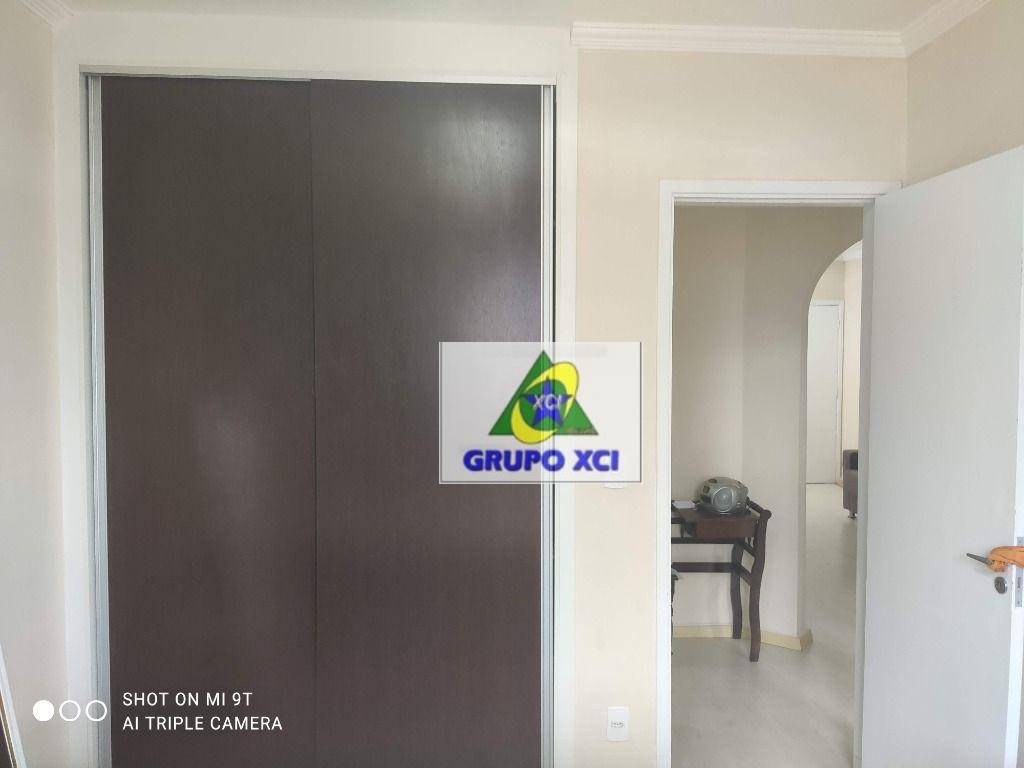 Apartamento à venda com 2 quartos, 60m² - Foto 5