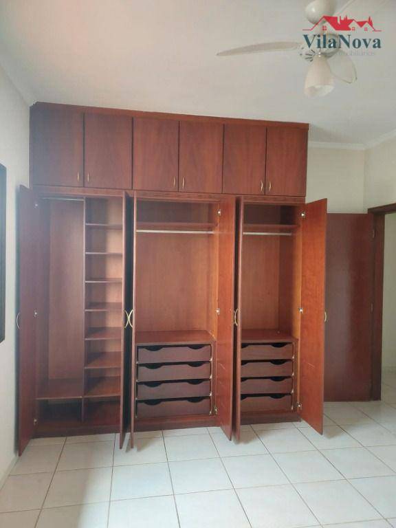 Casa à venda com 3 quartos, 213m² - Foto 14