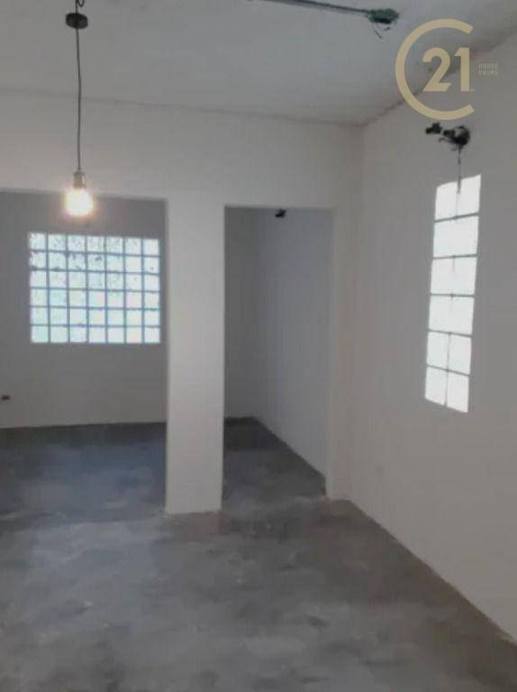 Sobrado para alugar com 3 quartos, 200m² - Foto 8