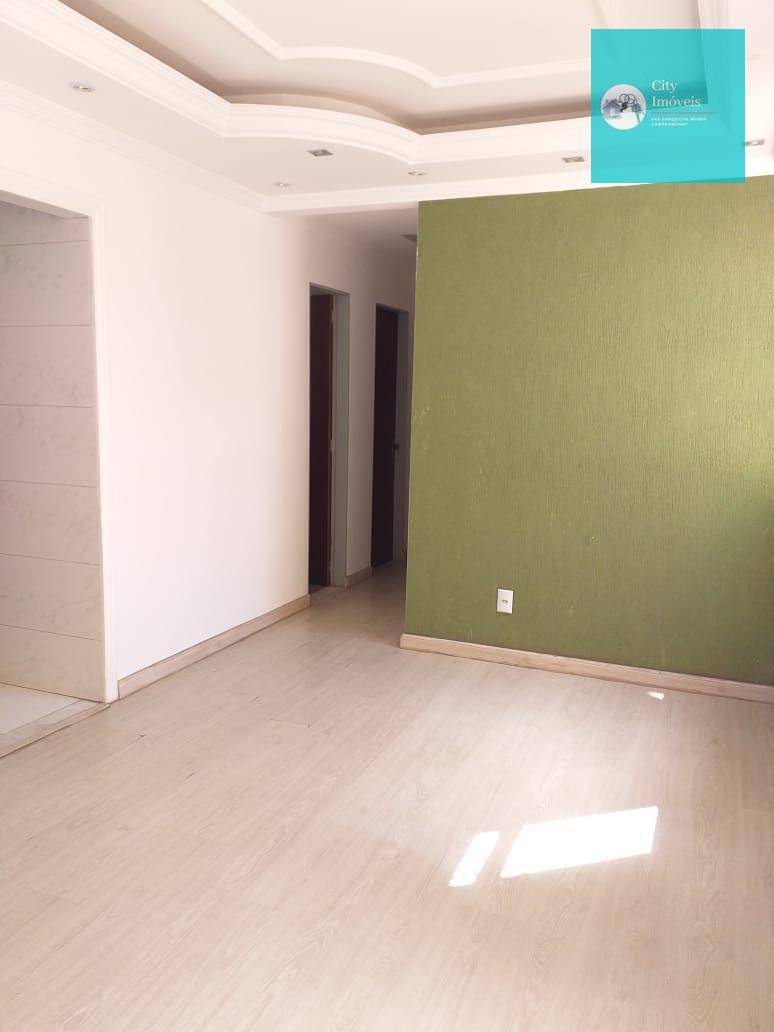 Apartamento à venda com 3 quartos, 78m² - Foto 3