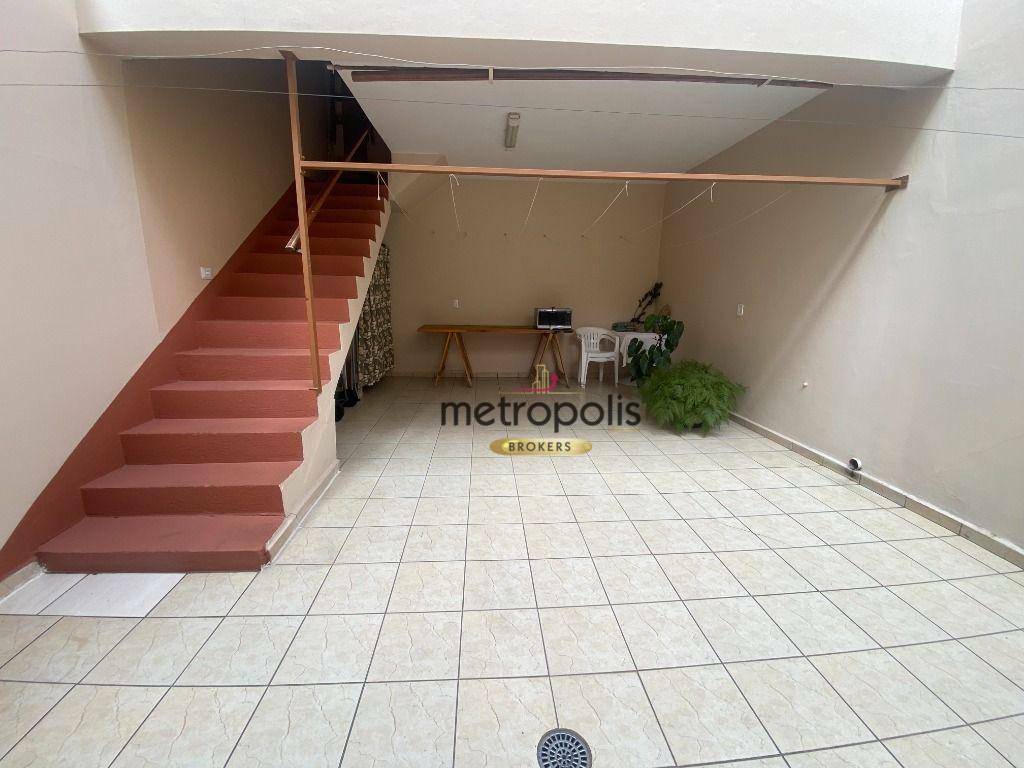 Sobrado à venda com 3 quartos, 232m² - Foto 34