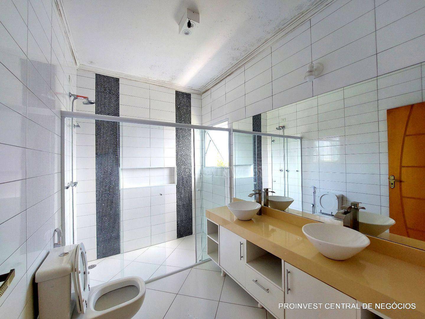 Casa de Condomínio à venda com 3 quartos, 260m² - Foto 24