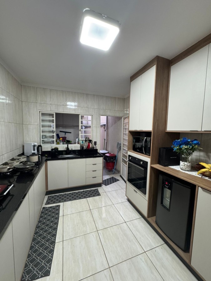Casa à venda com 3 quartos, 110m² - Foto 8
