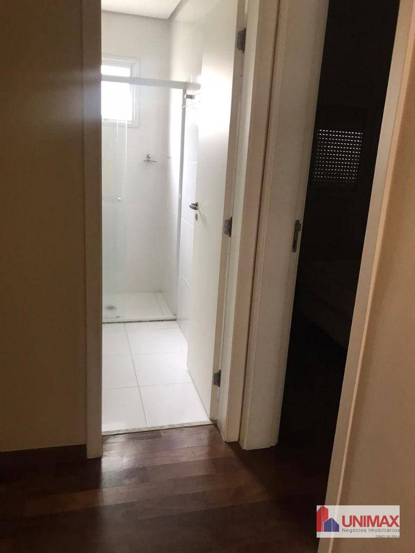 Apartamento à venda com 4 quartos, 212m² - Foto 14