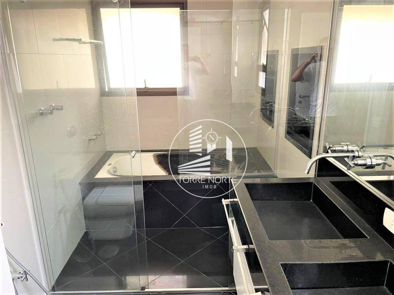 Apartamento à venda com 4 quartos, 227m² - Foto 23