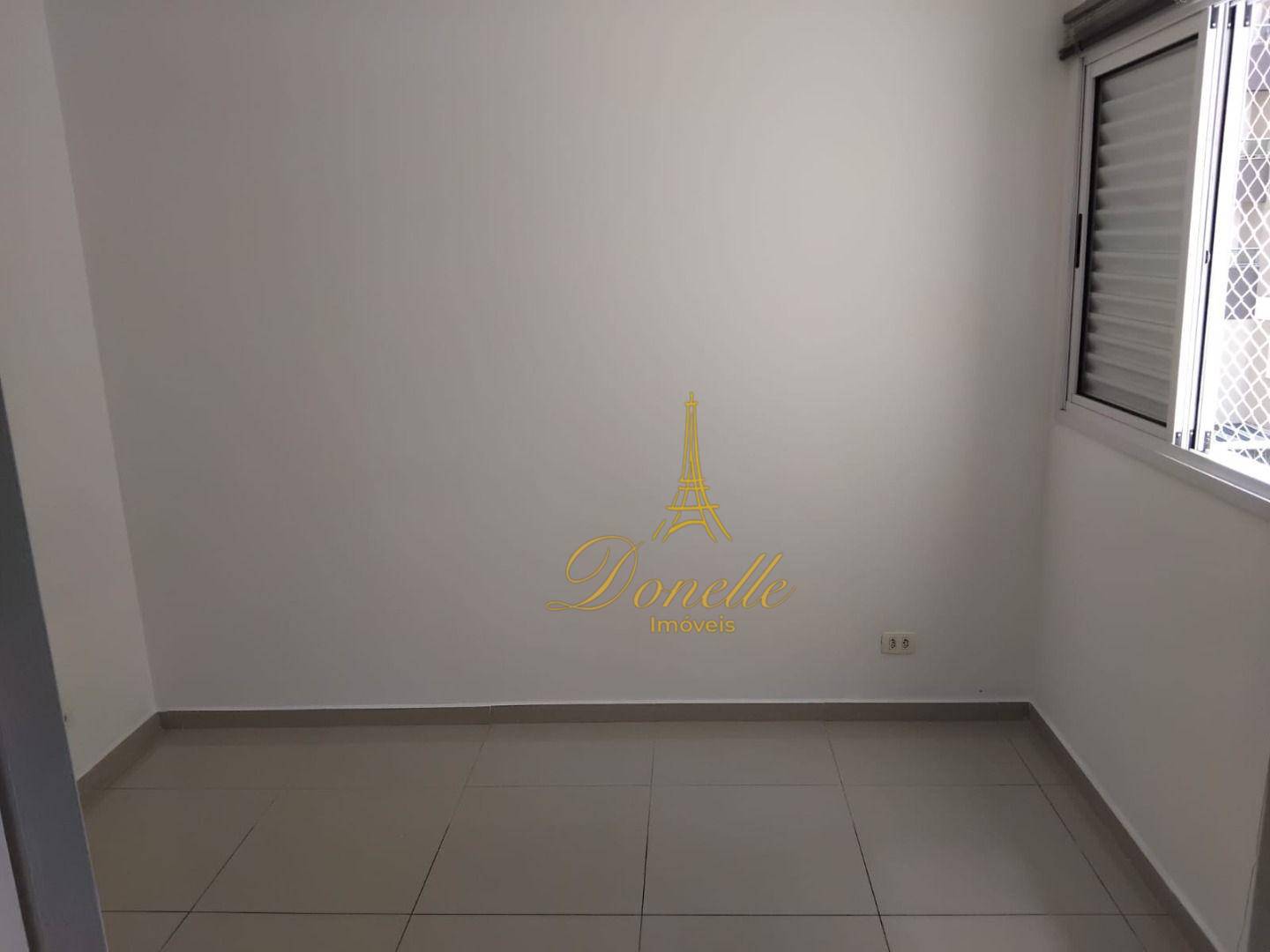 Apartamento para alugar com 3 quartos, 85m² - Foto 16