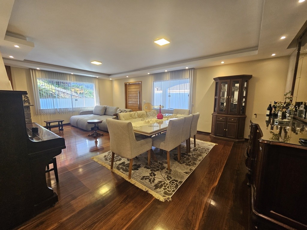 Casa à venda com 3 quartos, 160m² - Foto 5