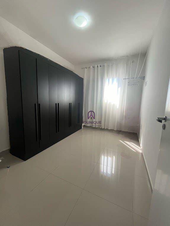 Apartamento à venda com 2 quartos, 73m² - Foto 3