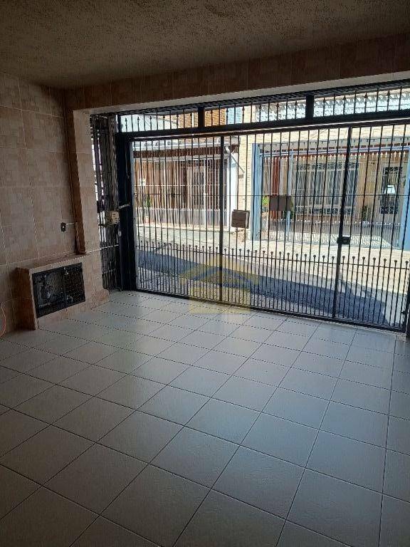 Sobrado à venda com 2 quartos, 145m² - Foto 20