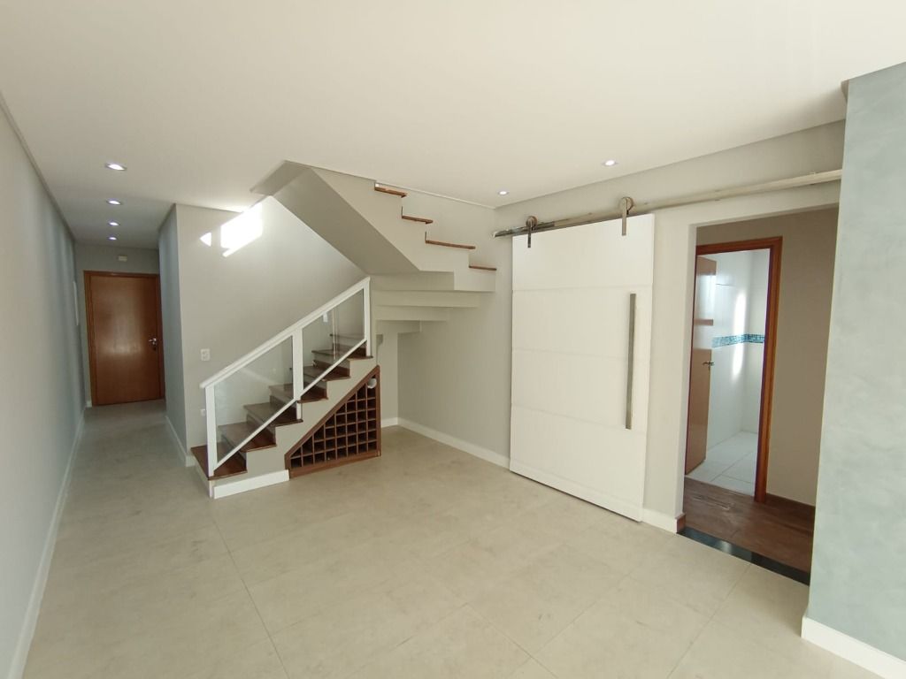 Cobertura, 3 quartos, 188 m² - Foto 1