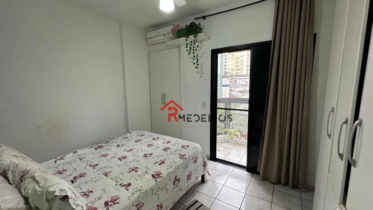 Apartamento à venda com 3 quartos, 124m² - Foto 12