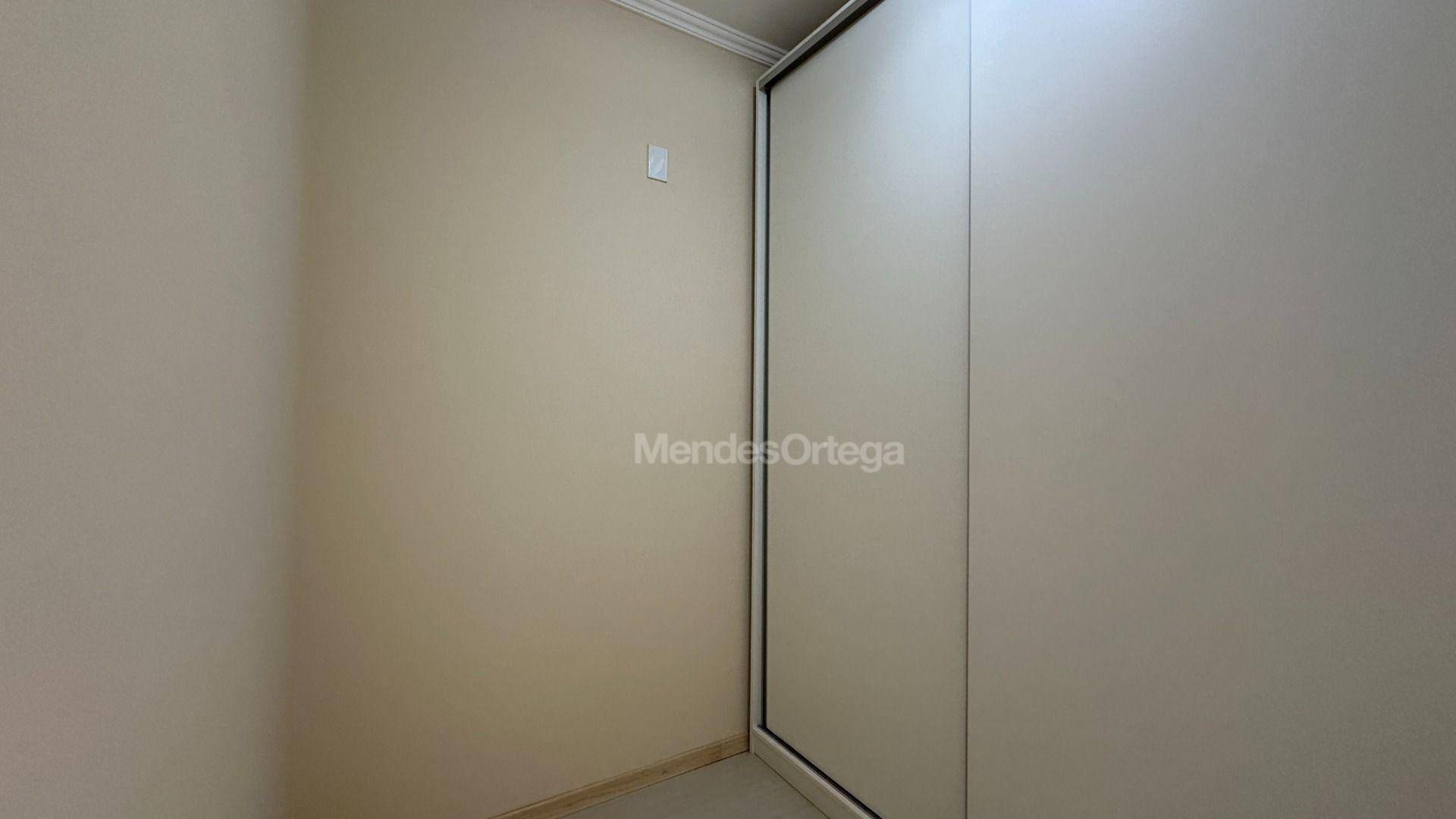 Casa de Condomínio para alugar com 3 quartos, 320m² - Foto 36