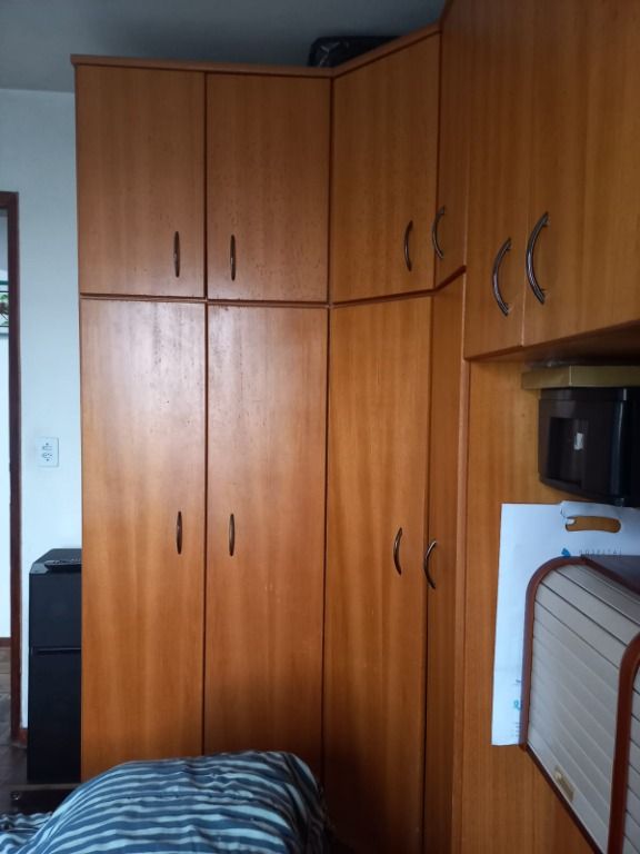 Apartamento à venda com 1 quarto, 49m² - Foto 36