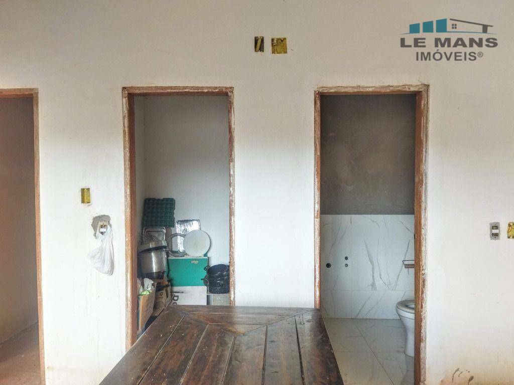 Chácara à venda com 2 quartos, 160m² - Foto 20