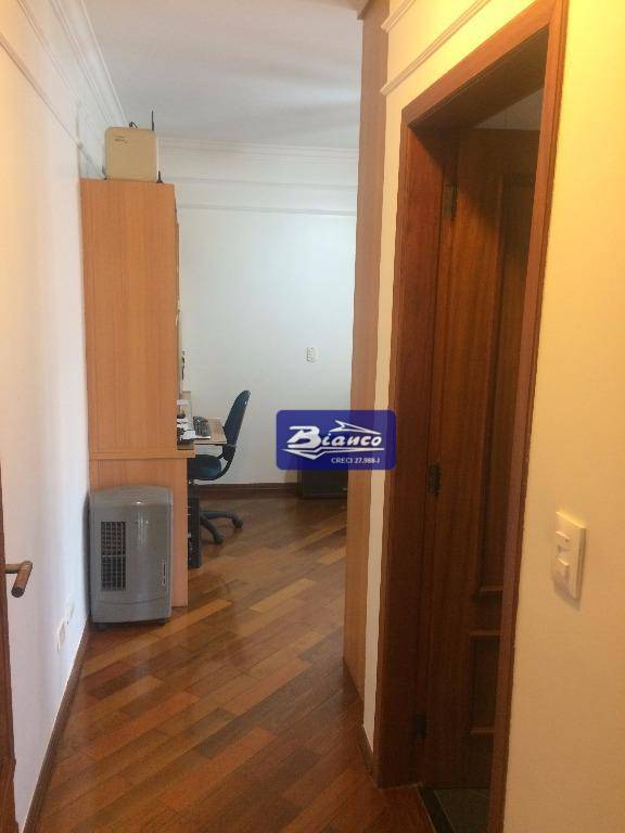 Sobrado à venda com 3 quartos, 322m² - Foto 27